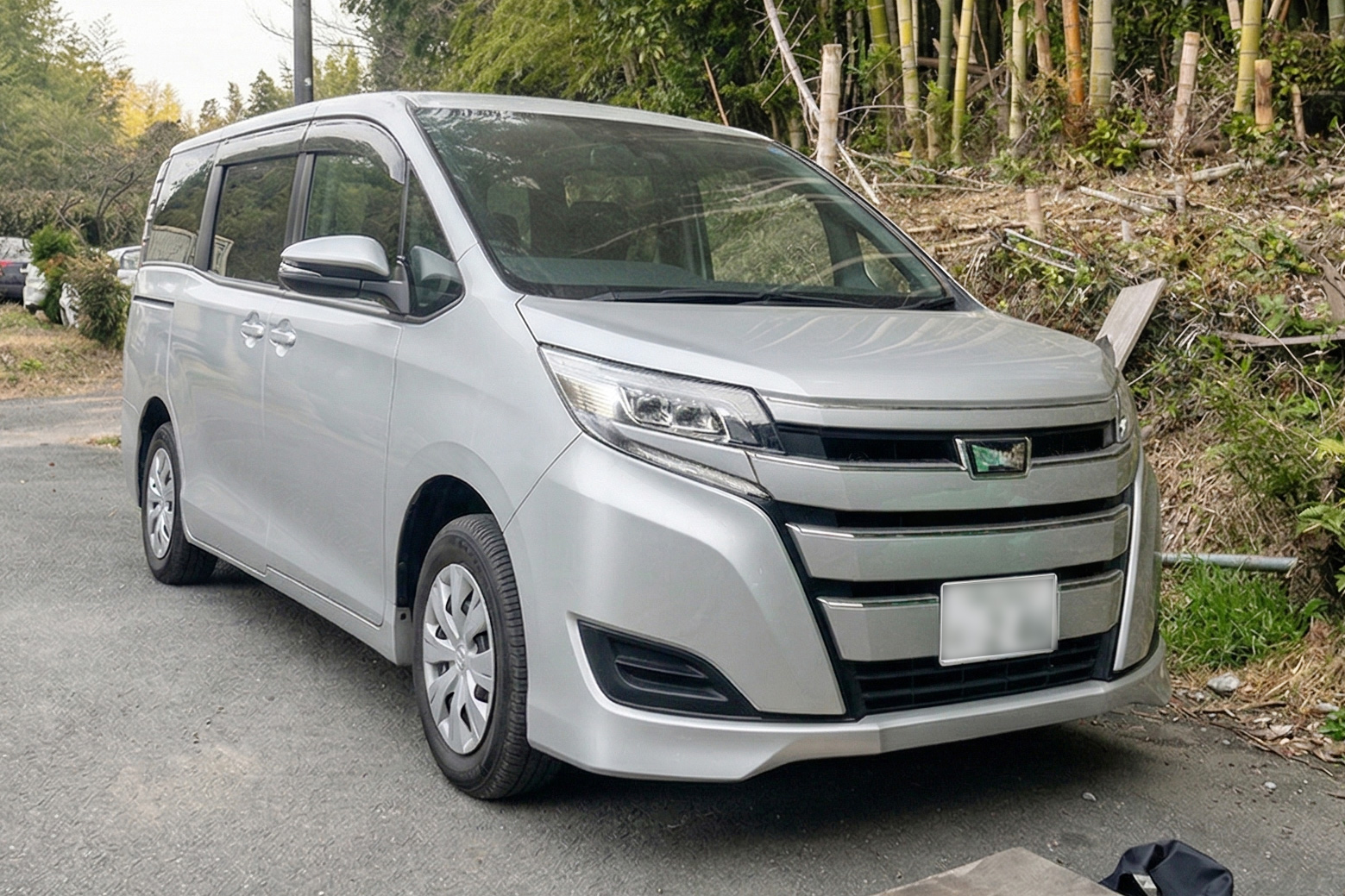 トヨタ ヴォクシー